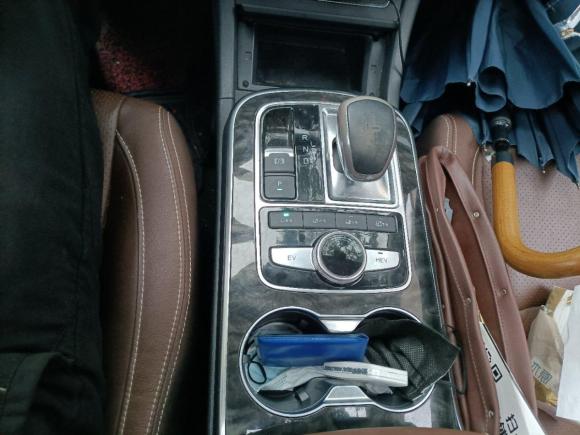 [上海·沪A] 二手比亚迪唐2015款 2.0T 四驱旗舰型