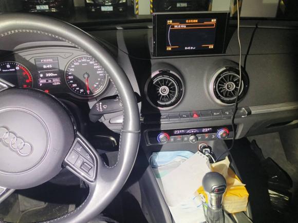 [杭州·浙A] 二手奥迪奥迪A32016款 Limousine 35 TFSI 风尚型