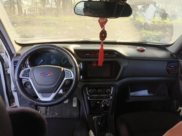 [温州·浙C] 二手奇瑞瑞虎32018款 经典版 1.6L 手动精英型