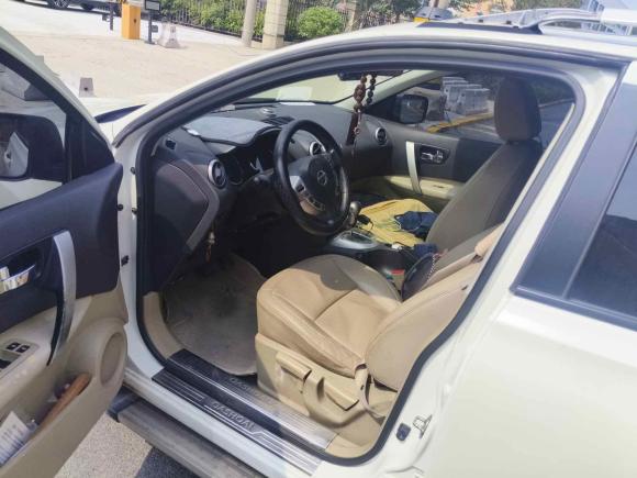 [青岛·鲁B] 二手日产逍客2015款 2.0XL 酷火 CVT 2WD