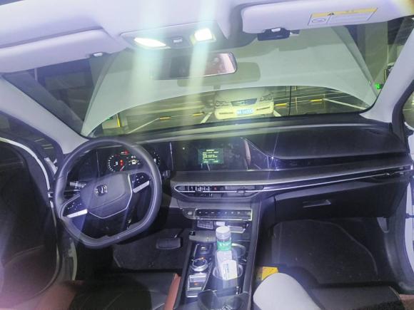 [深圳·粤S] 二手长安逸动2022款 PLUS 蓝鲸NE 1.4T GDI DCT尊贵版