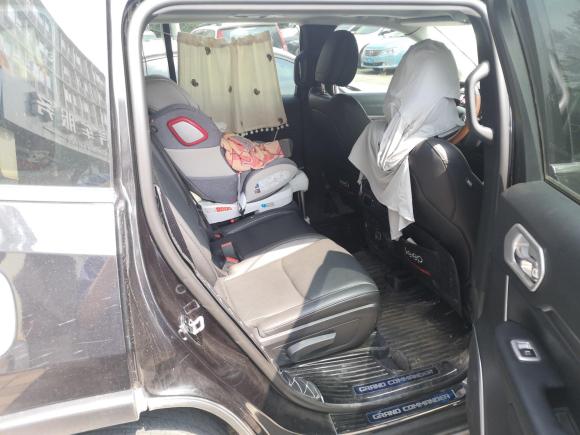 [西安·陕U] 二手Jeep大指挥官2018款 2.0T 四驱臻享版 国V