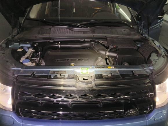 [上海·沪B] 二手路虎揽胜极光2013款 2.2T 5门柴油版