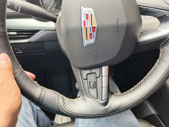 [苏州·苏U] 二手凯迪拉克凯迪拉克XT42020款 28T 两驱领先型