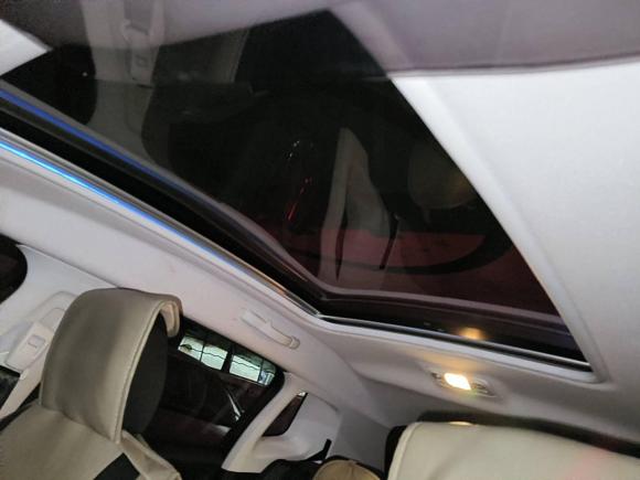 [广州·粤A] 二手标致标致20082014款 1.6L 手动时尚版