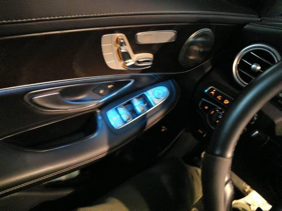 [南京·苏A] 二手奔驰奔驰GLC2019款 GLC 300 L 4MATIC 动感型