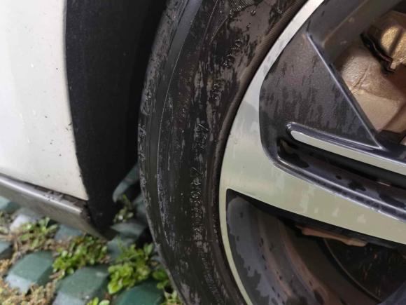 [无锡·苏B] 二手北京汽车北京EU52018款 R500 智风版