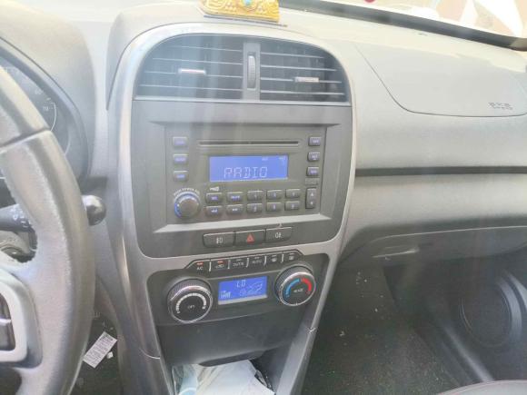 [上海·皖B] 二手奇瑞瑞虎32015款 1.6L 手动智尚运动版