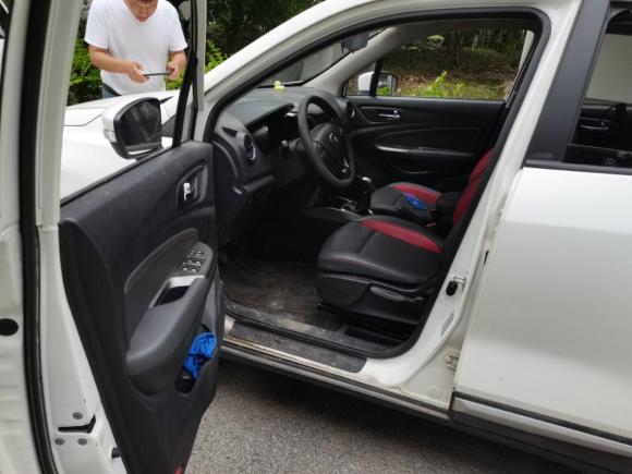 [苏州·苏E] 二手长安长安CS152016款 1.5L 手动时尚版