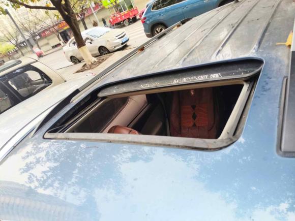 [成都·川A] 二手东风风行风行S5002017款 1.5L 手动精英型