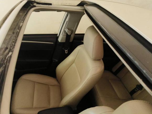 [南昌·赣A] 二手丰田雷凌2016款 双擎 1.8H GS E-CVT精英天窗版