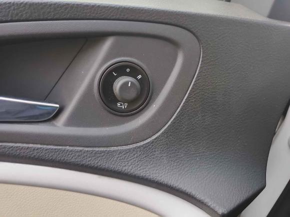 [青岛·鲁L] 二手别克别克GL82017款 25S 尊贵型 国V