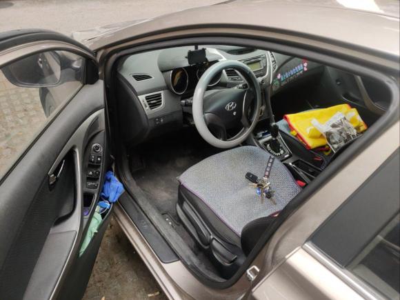 [上海·沪C] 二手现代朗动2012款 1.6L 手动领先型