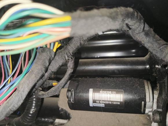 [济南·鲁A] 二手凯迪拉克凯迪拉克SRX2010款 3.0L 豪华版