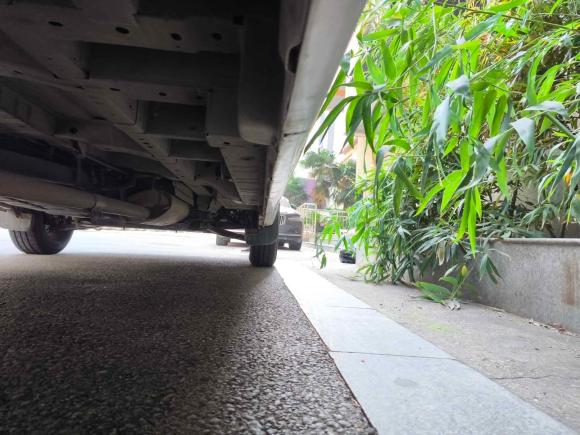 [南京·苏A] 二手福特新世代全顺2009款 2.4T柴油豪华型长轴高顶国III