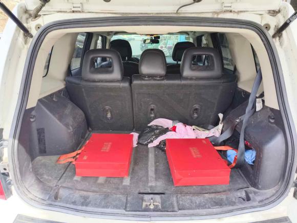 [济南·鲁A] 二手Jeep自由客2014款 2.4L 运动版