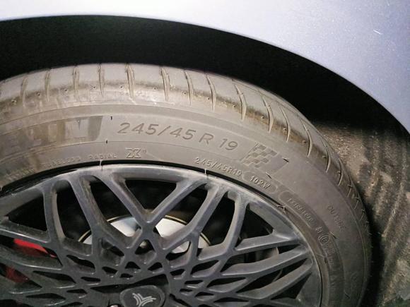 [上海·沪A] 二手哪吒汽车哪吒S2022款 纯电 650km 四驱大版