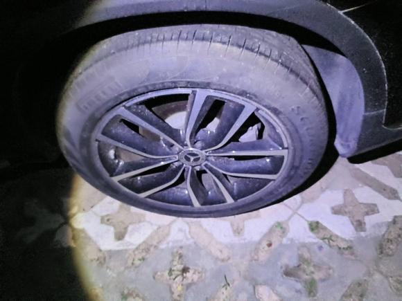 [深圳·粤B] 二手奔驰奔驰GLC2022款 改款 GLC 300 L 4MATIC 动感型