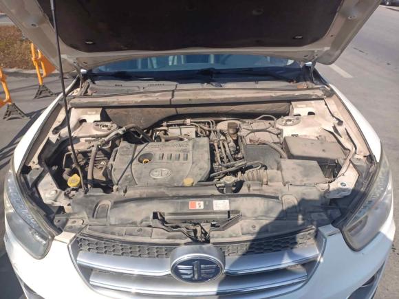 [金华·浙G] 二手奔腾奔腾X802013款 2.0L 自动豪华型