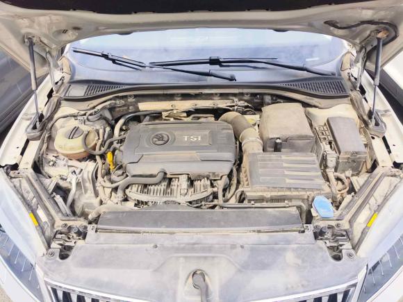 [南昌·赣A] 二手斯柯达速派2016款 TSI330 DSG智行版