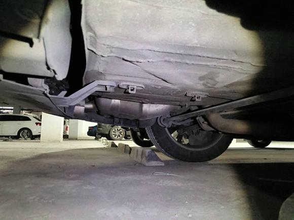 [杭州·浙A] 二手标致标致5082015款 1.8THP 自动致尊版