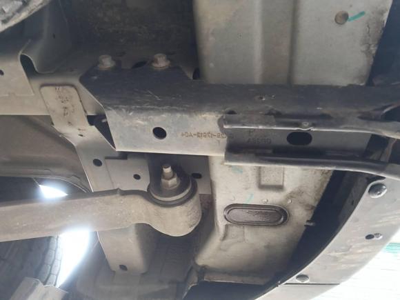 [成都·渝A] 二手福特全顺2017款 2.0T柴油多功能商用车中轴中顶国IV