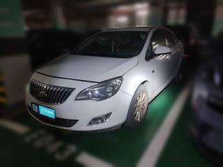 别克英朗2013款XT1.6L自动舒适版