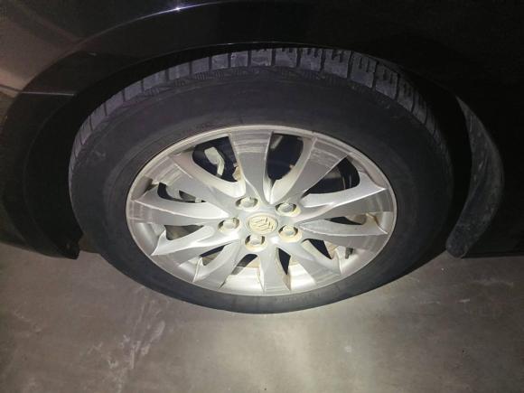 [成都·川A] 二手别克君越2013款 2.4L SIDI精英舒适型