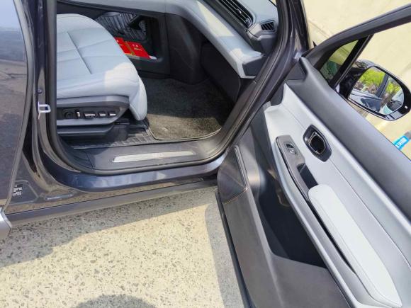 [上海·沪A] 二手蔚来蔚来ES82020款 580KM 签名版 七座版