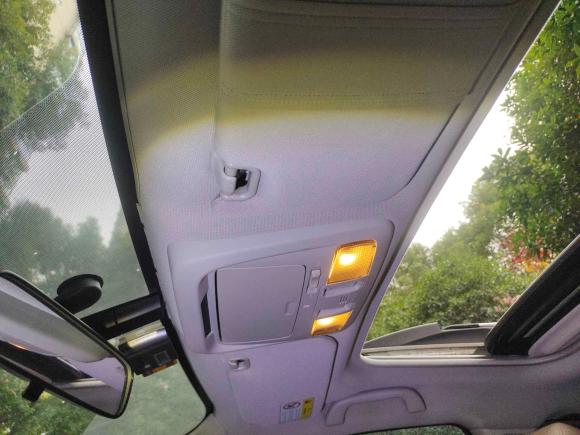 [上海·沪E] 二手斯巴鲁傲虎2015款 2.5i 豪华导航版