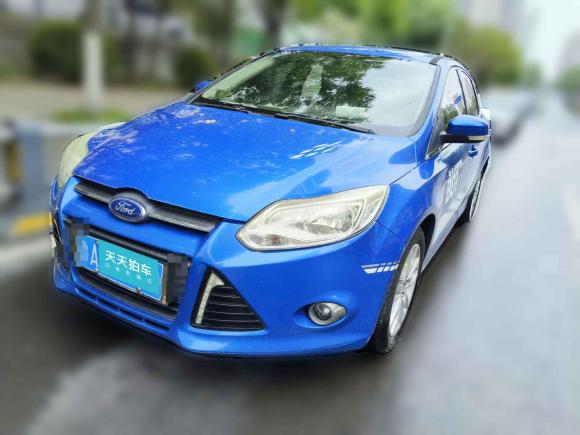 福特福克斯2012款 两厢 1.6L 手动舒适型「济南二手车」「天天拍车」