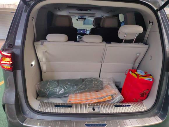 [南京·苏L] 二手荣威荣威iMAX82022款 400TGI 尊荣版