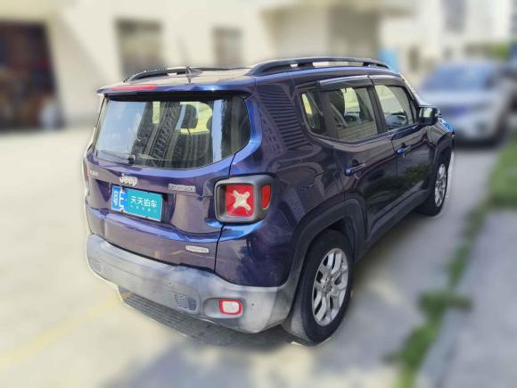 [佛山·粤E] 二手Jeep自由侠2018款 互联大屏版 180T 自动高能版