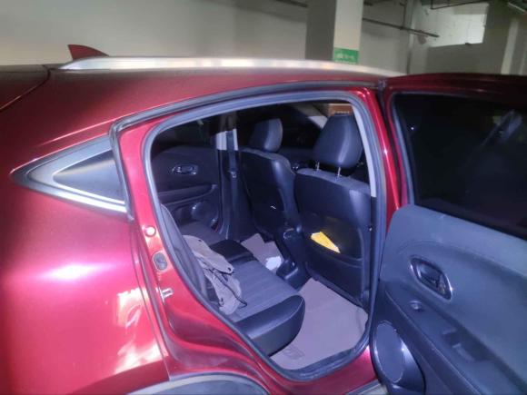 [深圳·粤B] 二手本田缤智2015款 1.8L CVT两驱豪华型