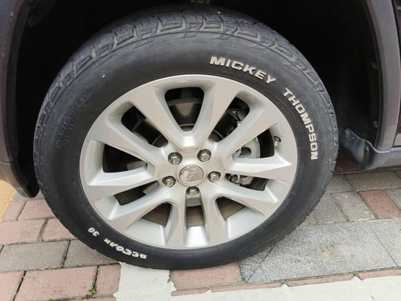 [深圳·粤B] 二手Jeep大切诺基2017款 3.0L 精英导航版