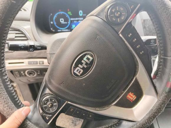 [上海·沪A] 二手比亚迪唐新能源2015款 2.0T 四驱旗舰型