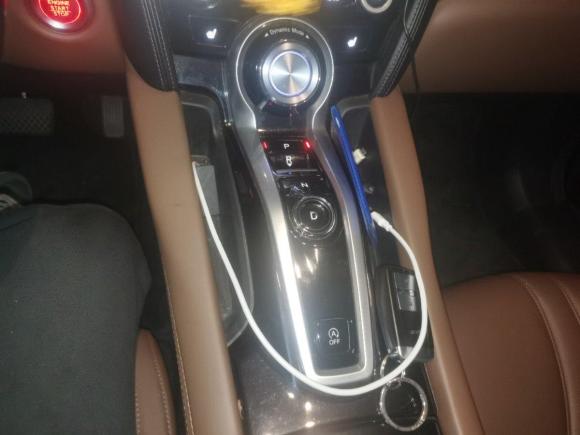 [杭州·粤J] 二手讴歌讴歌CDX2017款 1.5T 四驱尊享炫尚版