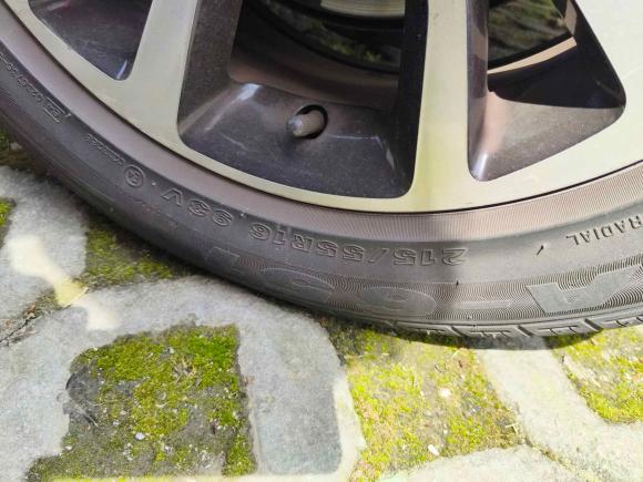 [上海·沪F] 二手荣威荣威e5502014款 豪华版