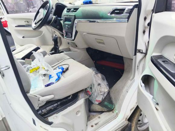 [杭州·浙A] 二手金杯新海狮X30L2019款 1.5L财富版国VI SWC15M