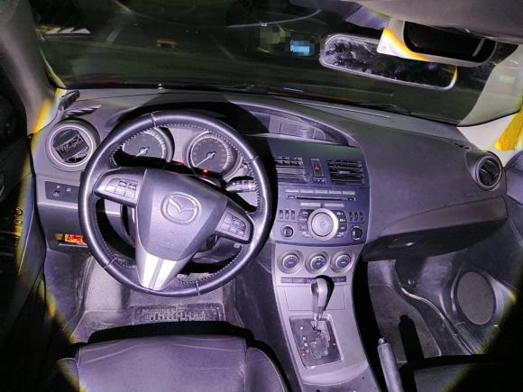 [无锡·苏B] 二手马自达马自达32010款 两厢 2.0自动豪华型