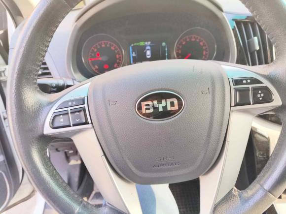 [北京·京N] 二手比亚迪比亚迪e52016款 300 豪华型