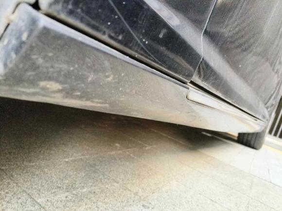 [上海·沪C] 二手凯迪拉克SLS赛威2011款 2.0T 豪华型