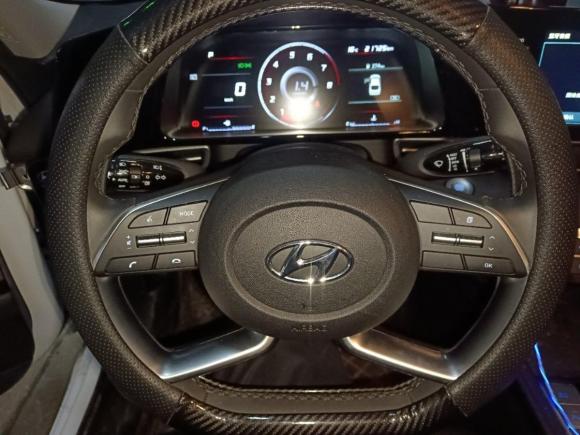 [深圳·川Q] 二手现代伊兰特2021款 1.5L CVT GLX精英版