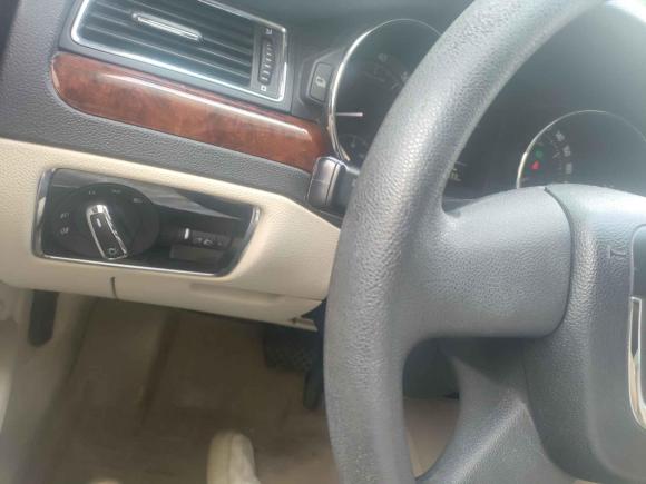 [无锡·苏B] 二手斯柯达昊锐2009款 1.8TSI 自动优雅版