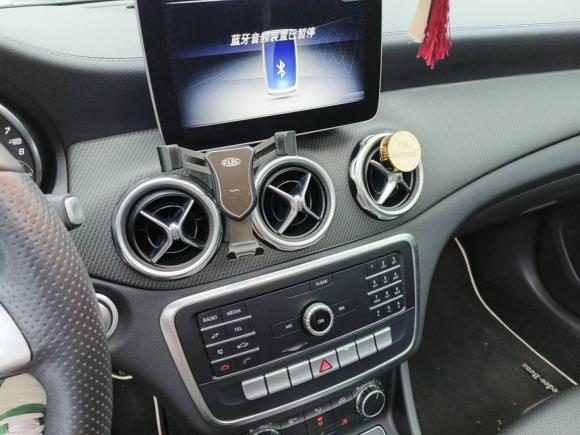 [上海·沪A] 二手奔驰奔驰GLA2019款 GLA 200 时尚型