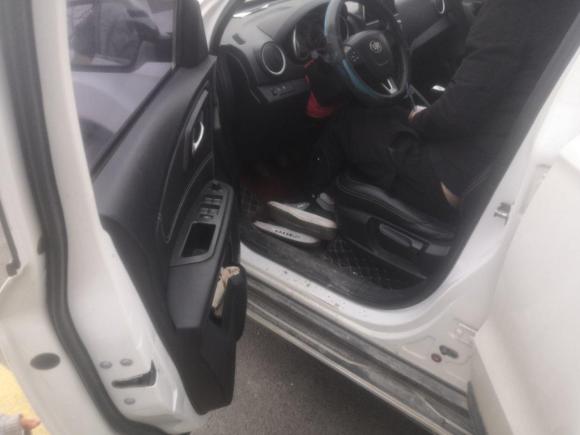 [温州·陕G] 二手奔腾奔腾X402017款 1.6L 手动豪华型