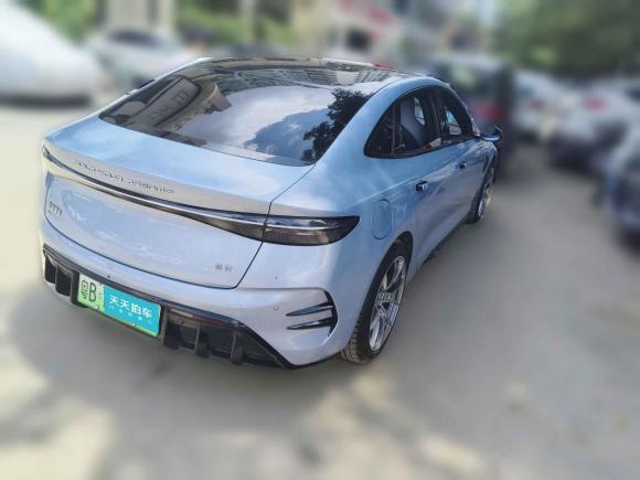 [深圳·粤B] 二手比亚迪海豹2022款 700km 长续航后驱版