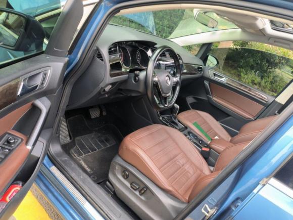 [上海·沪D] 二手大众途安2016款 途安L 330TSI DSG豪华版