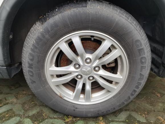 [上海·沪B] 二手三菱欧蓝德2016款 2.0L 两驱风尚版 5座