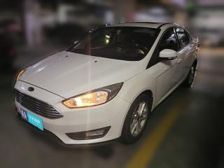 福特福克斯2018款 三厢经典 1.6L 手动风尚型智行版